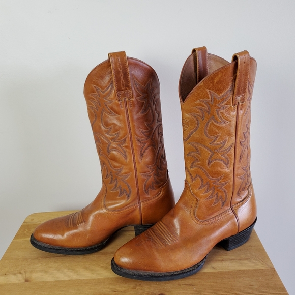 Ariat Other - Ariat brown cowboy boots